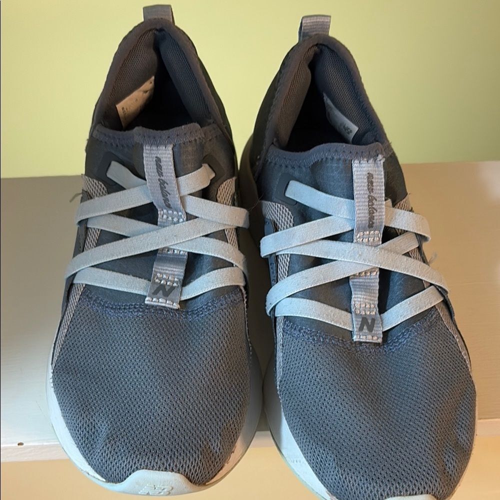 New Balance DynaSoft Blue Sneakers Size 7.5
